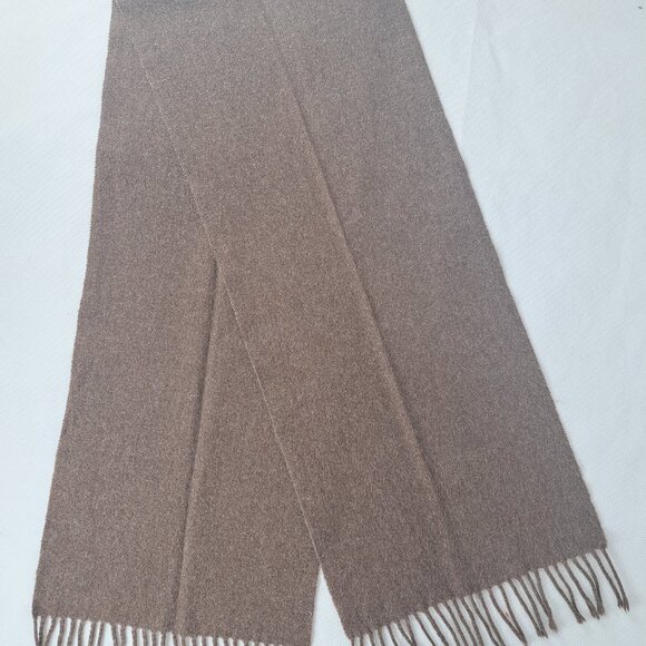 FENDI Cravatte Solid Logo Brushed Woven Cashmere Fringe Brown Rectangle SCARF - Picture 2 of 8
